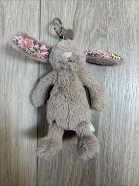 Jellycat Blossom Beige Bunny 'Petal' Bag Charm